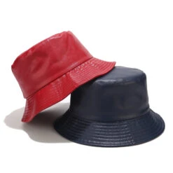 Chapeau De Style Bob En Similicuir -Chapeau Chic Soldes 19796 btdifo