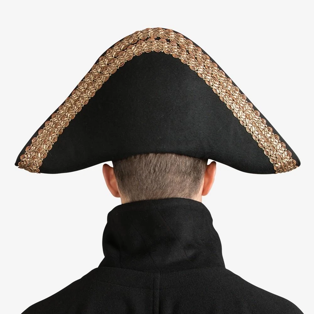 Chapeau Bicorne à Décoration Dorée 4 Chapeau Bicorne à Décoration Dorée – Image 2