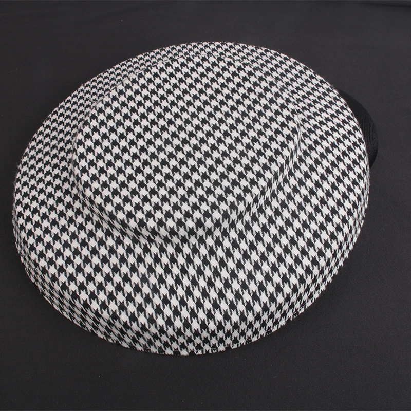 Chapeau Plat De Mariage à Motif Pied-de-poule 4 Chapeau Plat De Mariage à Motif Pied-de-poule – Image 2