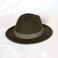 Chapeau Borsalino Avec Ruban Ton Sur Ton 14 Chapeau Borsalino Avec Ruban Ton Sur Ton -Chapeau Chic Soldes 3080 eynxbh