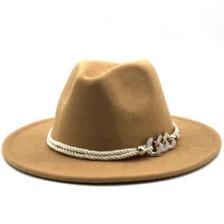 Chapeau Fedora Avec Bijou 19 Chapeau Fedora Avec Bijou -Chapeau Chic Soldes 3850 ymnyx6