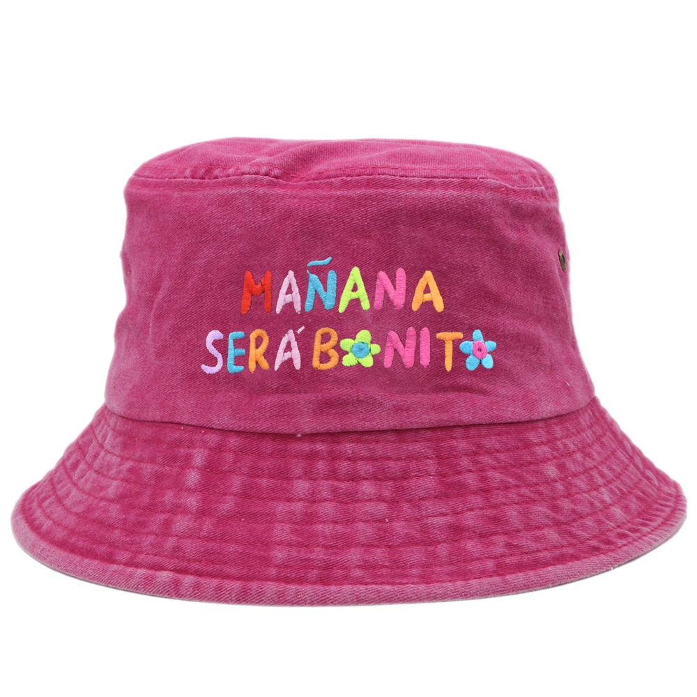 Bob En Coton Brodé Mañana Será Bonito Inspiré De Karol G 6 Bob En Coton Brodé Mañana Será Bonito Inspiré De Karol G – Image 4