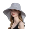 Chapeau Parasol à Grande Visière Pour Femme 2 Chapeau Parasol à Grande Visière Pour Femme -Chapeau Chic Soldes 4 clipdrop background removal