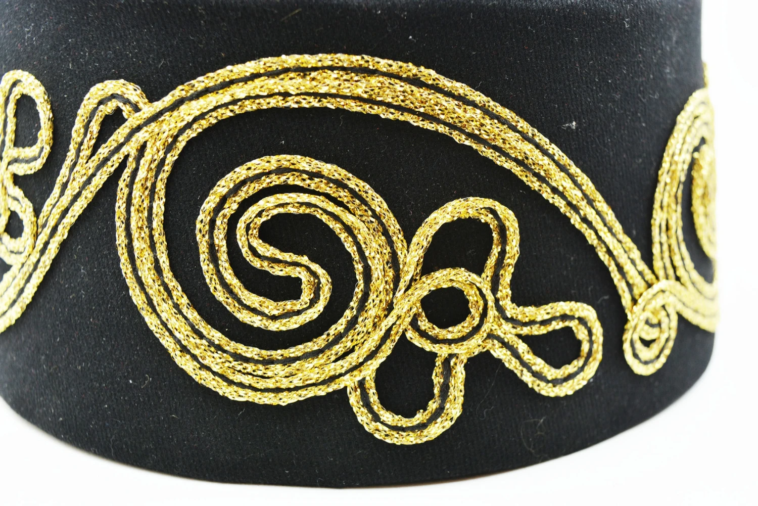 Chapeau Turc Noir Avec Broderie 4 Chapeau Turc Noir Avec Broderie – Image 2