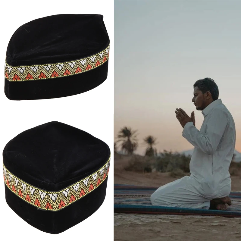 Chapeau Arabe Kufi En Velours Noir 6 Chapeau Arabe Kufi En Velours Noir – Image 4