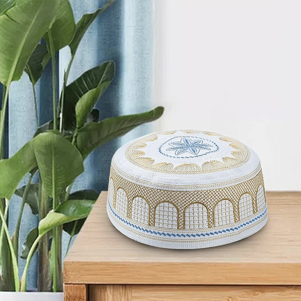 Chapeau Arabe Blanc Et Doré 6 Chapeau Arabe Blanc Et Doré – Image 4