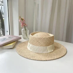 Chapeau Canotier En Raphia Avec Ruban 13 Chapeau Canotier En Raphia Avec Ruban -Chapeau Chic Soldes telechargement 2023 10 03T101719.596